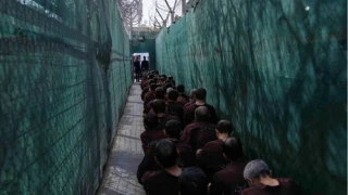 Suriye'deki DEAŞ'lı mahkumlar Irak'ta