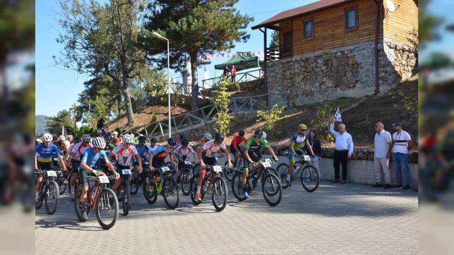 13. Uluslararas Yenice Kupas Da Bisikleti Yarlar, Karabk'te yapld