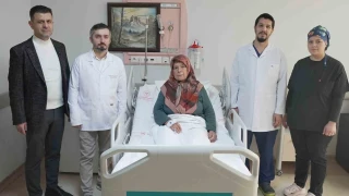 2 kilogramı aşan dev tümör başarıyla çıkarıldı