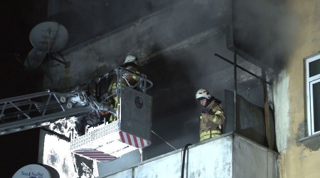 Elektrikli ısıtıcıyı açık unuttu, alevler içerisinde uyandı