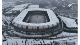 Karla kaplanan Başakşehir havadan görüntülendi