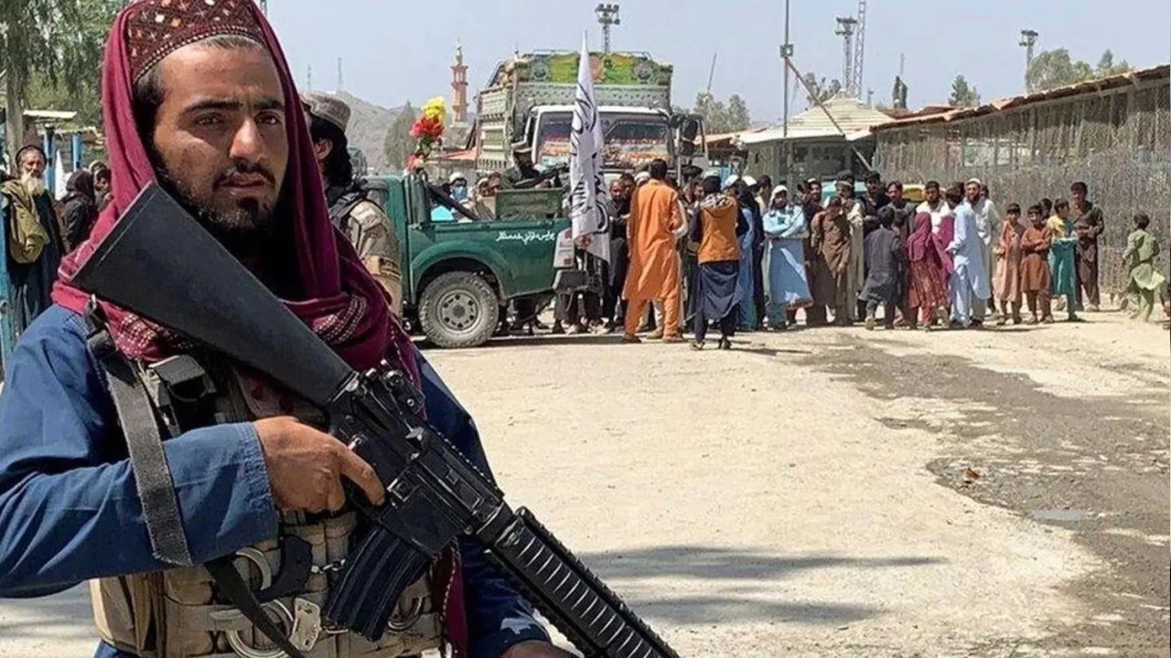 Pakistan'daki aşiret çatışmalarında ölü sayısı 130'a yükseldi