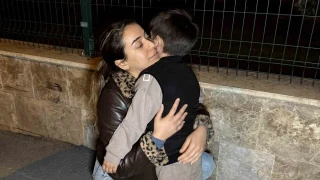 Anne, çocuğuna 1,5 yıl sonra kavuştu