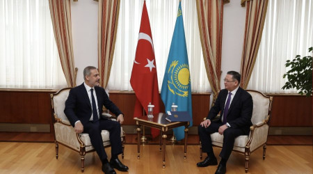 Bakan Fidan Astana'da temaslarda bulundu