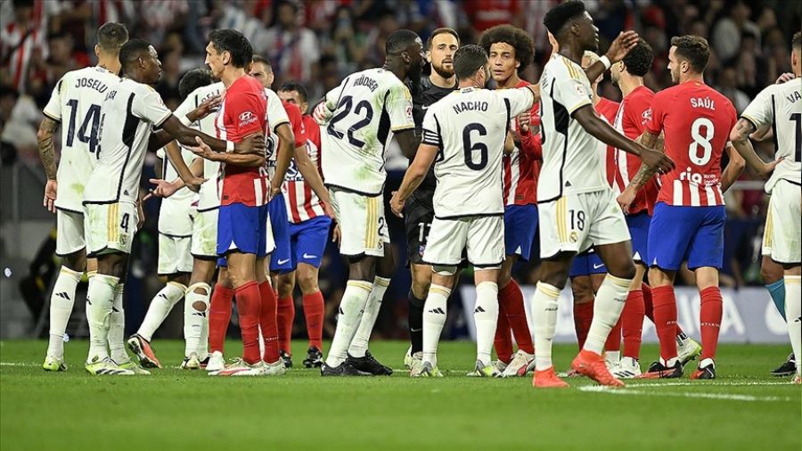 Real zirveden indi, City ve Inter kayıpsız gidiyor