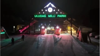 Uludağ'da kar kalınlığı 160 santime ulaştı