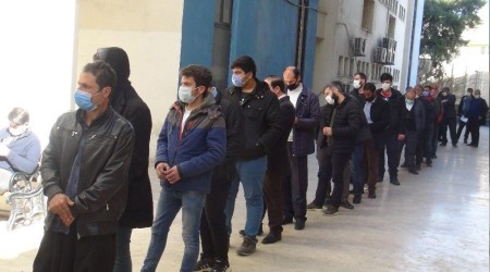 Vergi dairelerinde borç yapılandırma kuyruğu