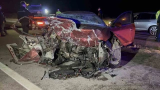 Çanakkale'de bir araç 'dur' ihtarına uymadı: 5 ölü