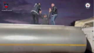 Diyarbakır'da atık tankeri içinde 32 kaçak göçmen yakalandı