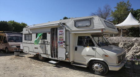 20 bin kamp ve karavan tutkunu Urla'da bulutu