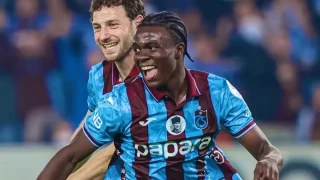 Fenerbahçe'den Galatasaray'a Oulai çalımı